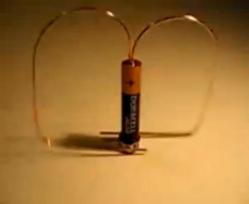 電池　モーター　磁石　科学　シンプル　装置