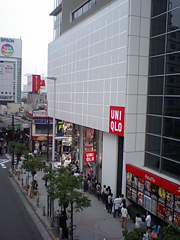UNIQLO（ユニクロ）新宿西口店
