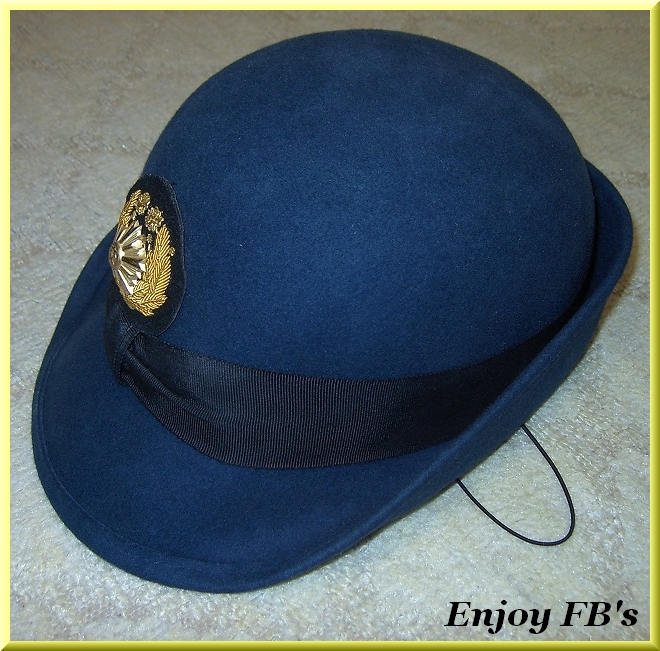 無料ダウンロード 警察 帽子 作り方 簡単 無料の折り紙画像