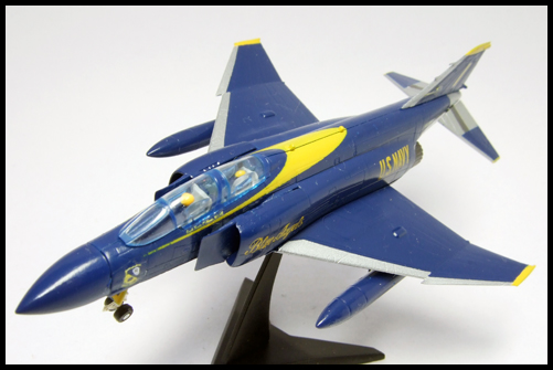 F-4J_US_NAVY_COLLECTION_ACROBAT_BLUEANGELS_3.jpg