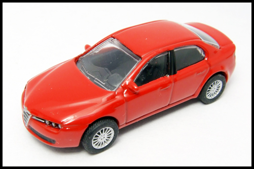 KYOSHO_Alfa_Romeo_Miniature_car_Collection2_159_Red_7.jpg