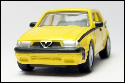 KYOSHO_Alfa_Romeo_Miniature_car_Collection2_75_Yellow_10.jpg