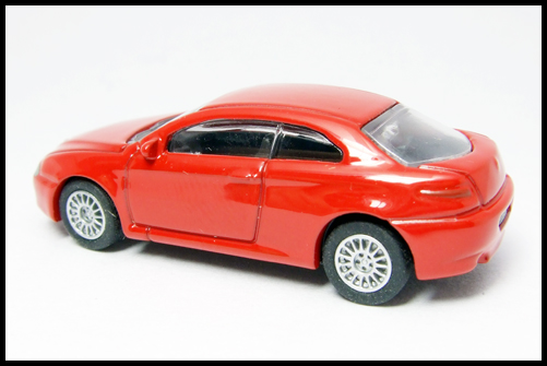 KYOSHO_Alfa_Romeo_Miniature_car_Collection2_GT_Red_4.jpg