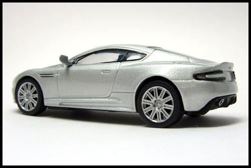 KYOSHO_BRITISH_SPORTS_CAR_COLLECTION_Aston_Martin_DBS_Coupe_Silver_3.jpg