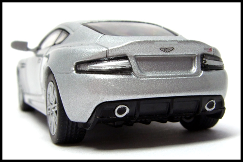 KYOSHO_BRITISH_SPORTS_CAR_COLLECTION_Aston_Martin_DBS_Coupe_Silver_4.jpg
