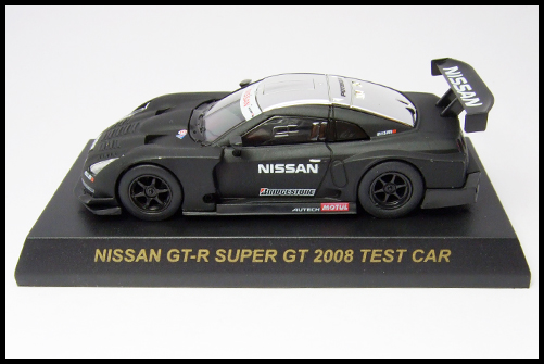 KYOSHO_GT-R_RACING_NISSAN_GT-R_SUPER_GT_2008_TEST_CAR_14.jpg