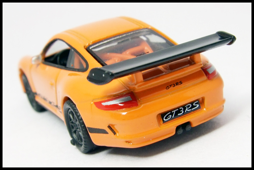 Porsche_911_997_GT3_RS_ONDA_Welly_Orange_10.jpg