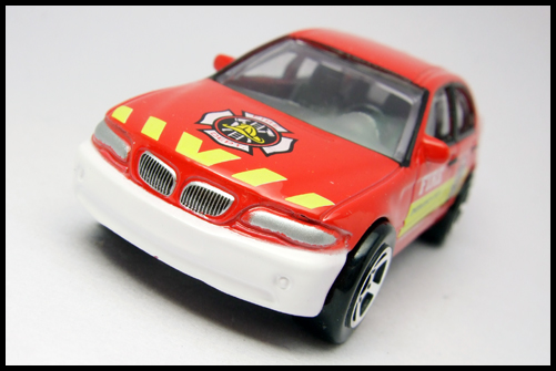 REALTOY_ACTION_CITY_BMW_3_SERIES_FIRE7_12.jpg