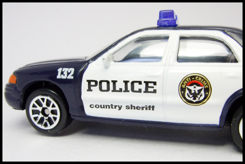 REALTOY_ACTION_CITY_FORD_CROWN_VICTORIA_14.jpg